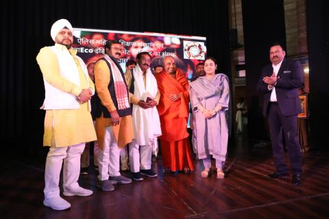 11,000 परिवारों को स्वच्छता पैड का वितरण samarsata.com