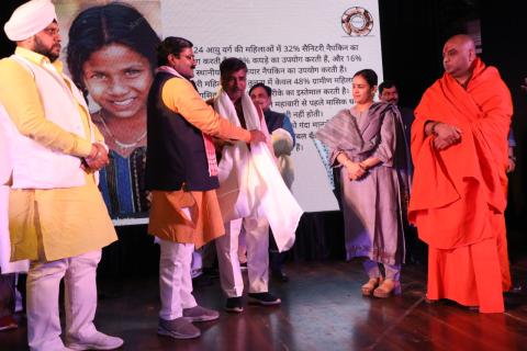 11,000 परिवारों को स्वच्छता पैड का वितरण samarsata.com