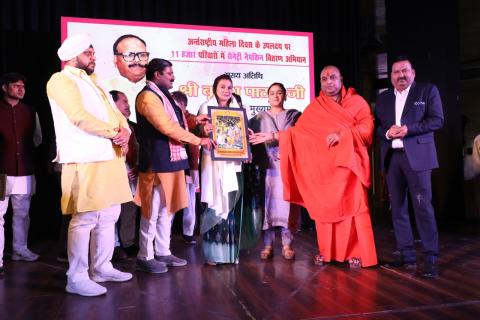 11,000 परिवारों को स्वच्छता पैड का वितरण samarsata.com